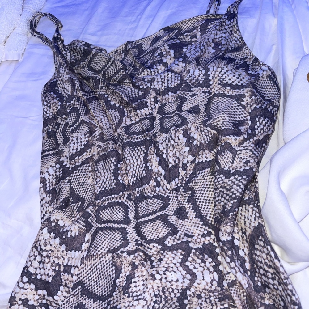 super cute top from Voda